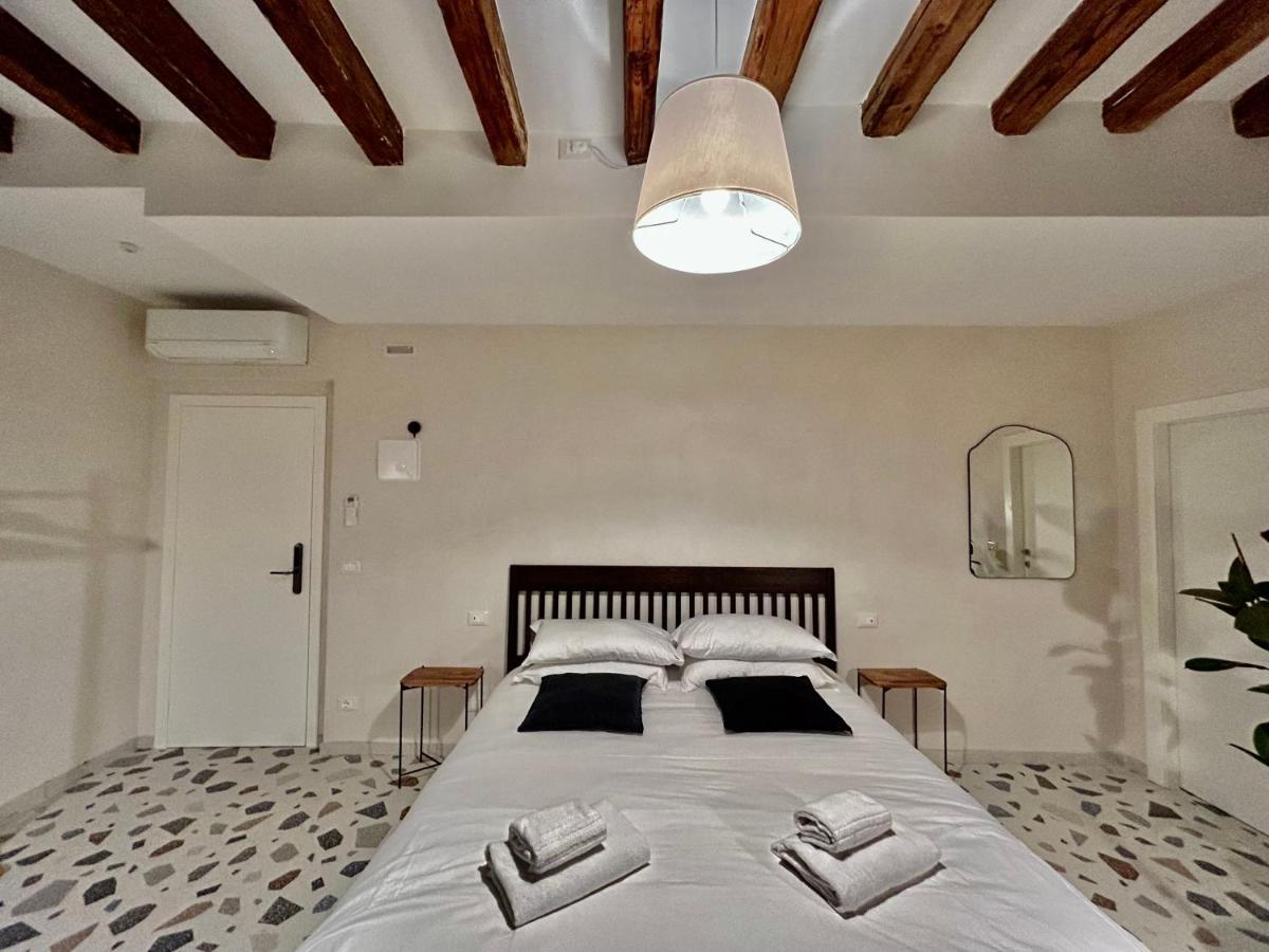 Farini Suites Wi-Fi Venezia Eksteriør bilde