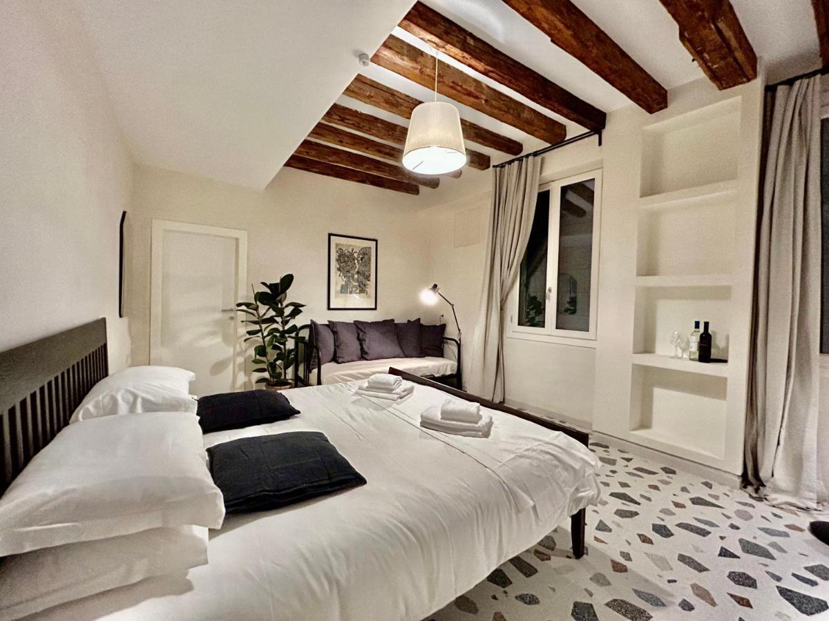 Farini Suites Wi-Fi Venezia Eksteriør bilde