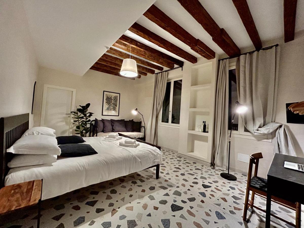 Farini Suites Wi-Fi Venezia Eksteriør bilde