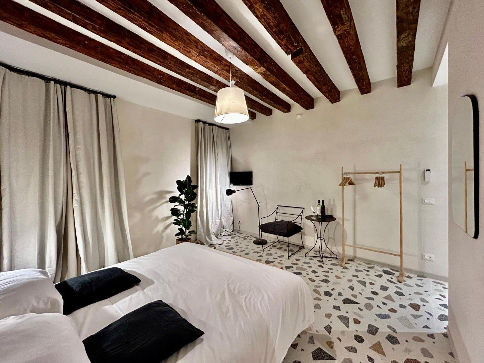 Farini Suites Wi-Fi Venezia Eksteriør bilde